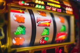 demo nolimit platform interface showing live casino tables and sportsbook markets on mobile device